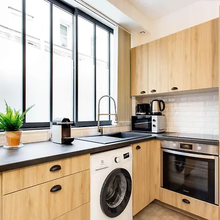 Amazing - 1br 4p - Bastille Apartman